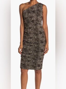 LOVE BY DESIGN ONE-SHOULDER LEOPARD PRINT RUCHED MIDI DRESS WOMENS BROWN SIZE XS